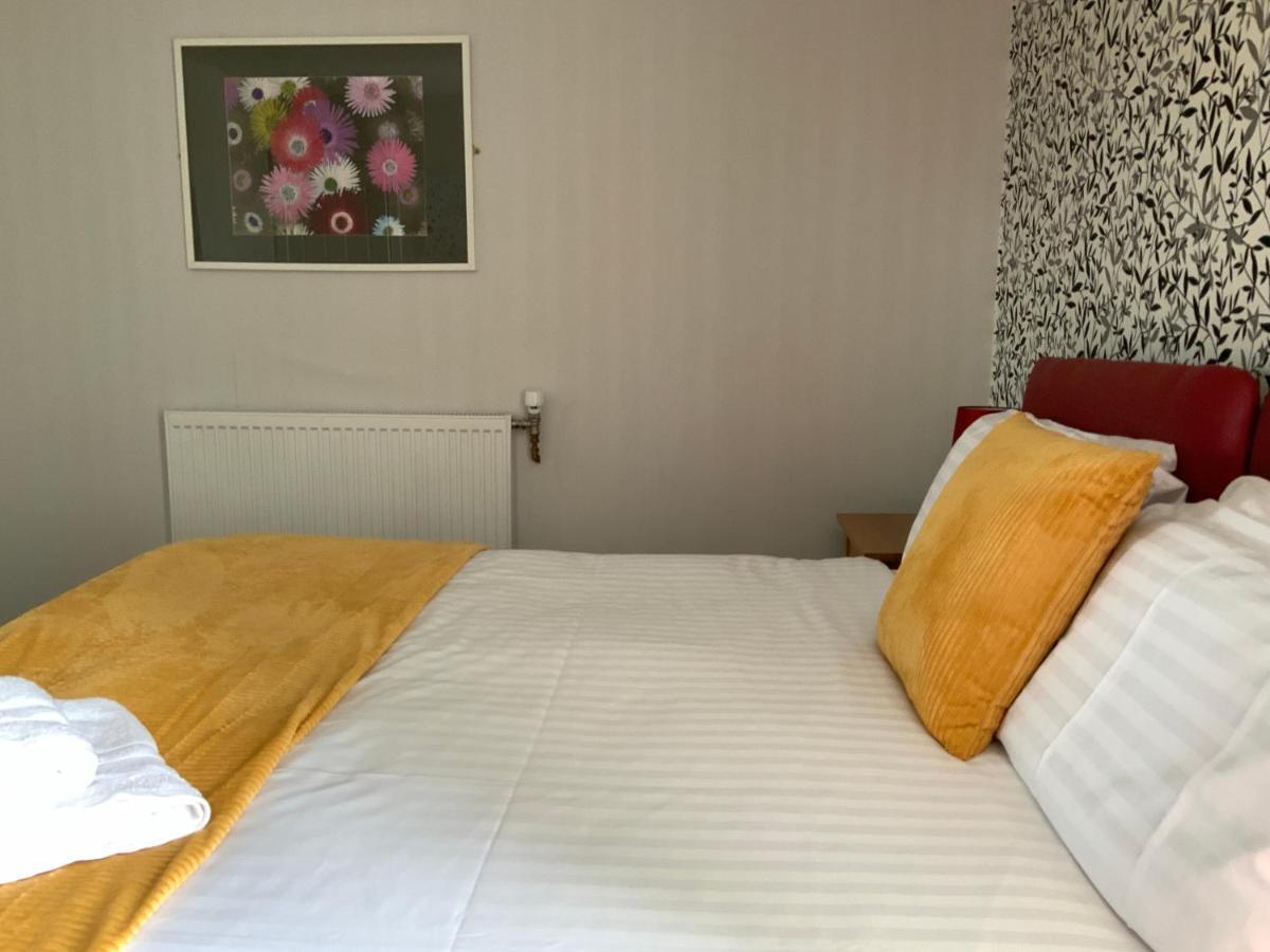 Southbank Guesthouse Elgin Exteriör bild